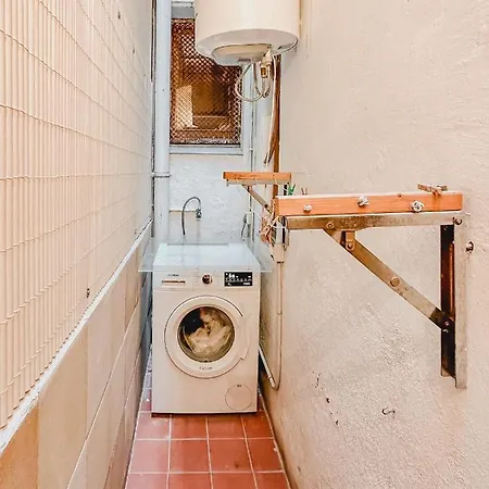 Agradable Piso Compartido Homestay