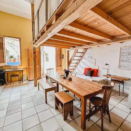 Homestay Agradable Piso Compartido